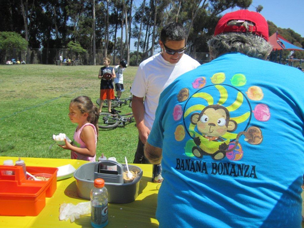 Standley, Party to Salute Volunteers, and more 014